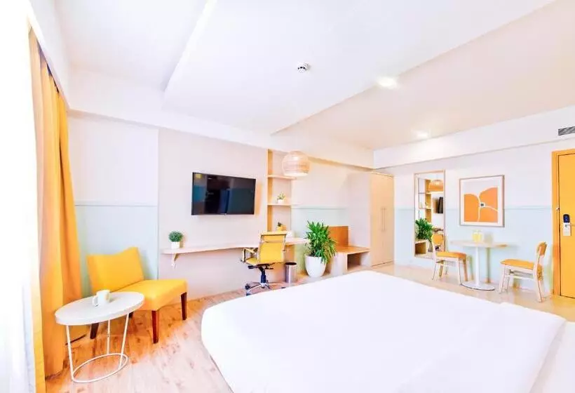 Bloom Hotel   Indiranagar