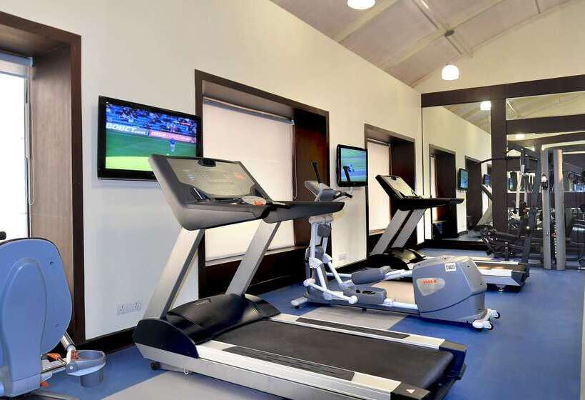 فندق Country Inn & Suites By Radisson, Gurugram Sector 12