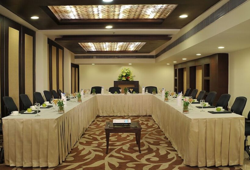 فندق Country Inn & Suites By Radisson, Gurugram Sector 12