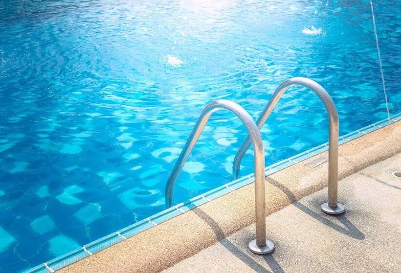 فندق Country Inn & Suites By Radisson, Gurugram Sector 12