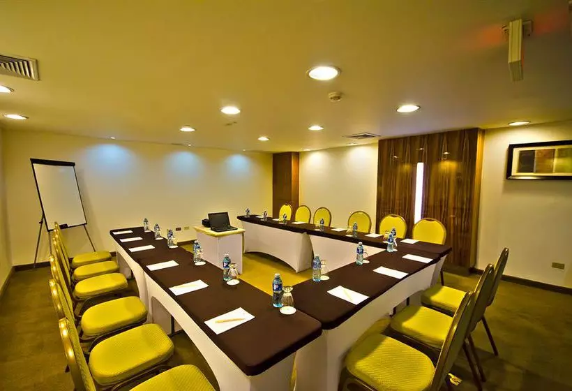 호텔 Doubletree By Hilton Panama City