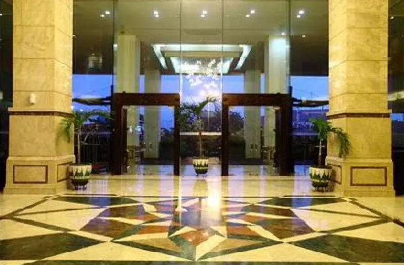 Hotel Grand Cempaka Business