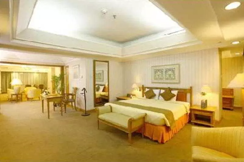 Hotel Grand Cempaka Business