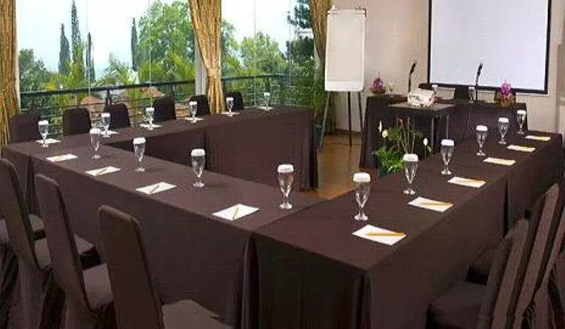 Gumilang Regency Hotel By Gumilang Hospitality