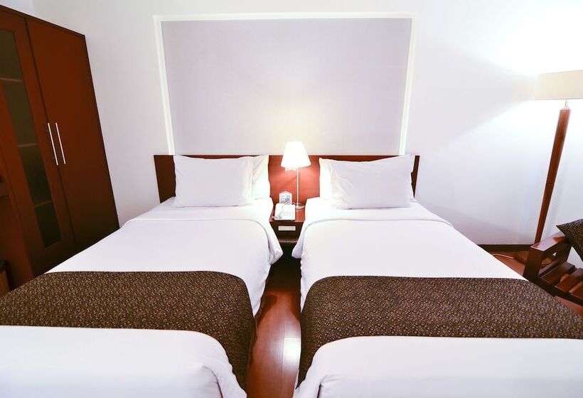 Gumilang Regency Hotel By Gumilang Hospitality