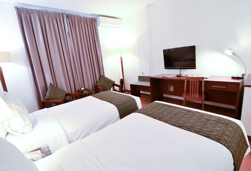 Gumilang Regency Hotel By Gumilang Hospitality