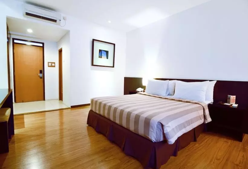 Gumilang Regency Hotel By Gumilang Hospitality