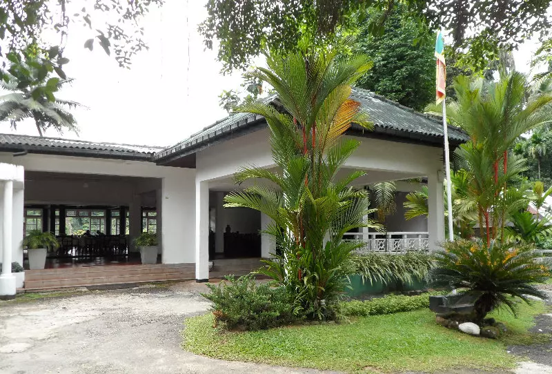 酒店 Kithulgala Rest House