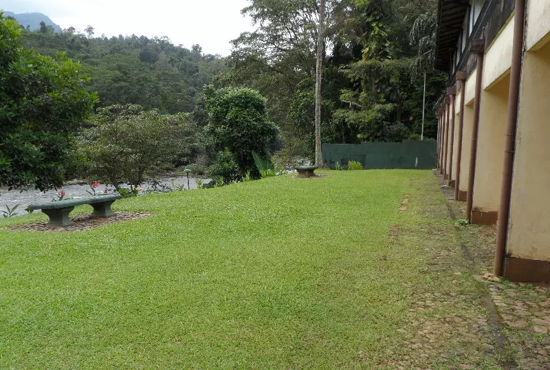 酒店 Kithulgala Rest House