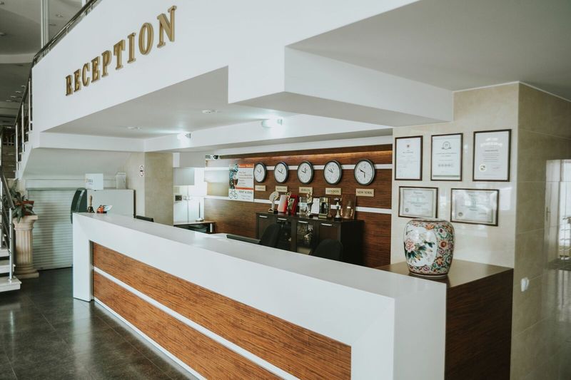 Manhattan Hotel & Restaurant