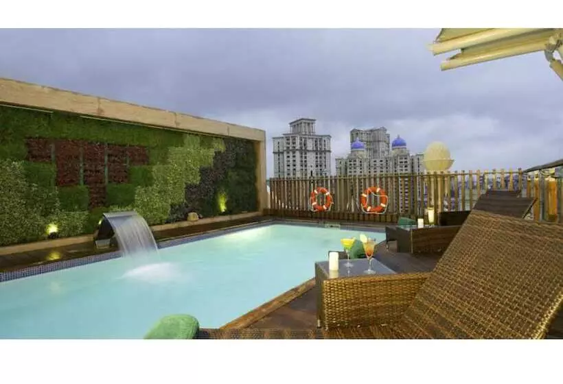 Hotel Meluha The Fern