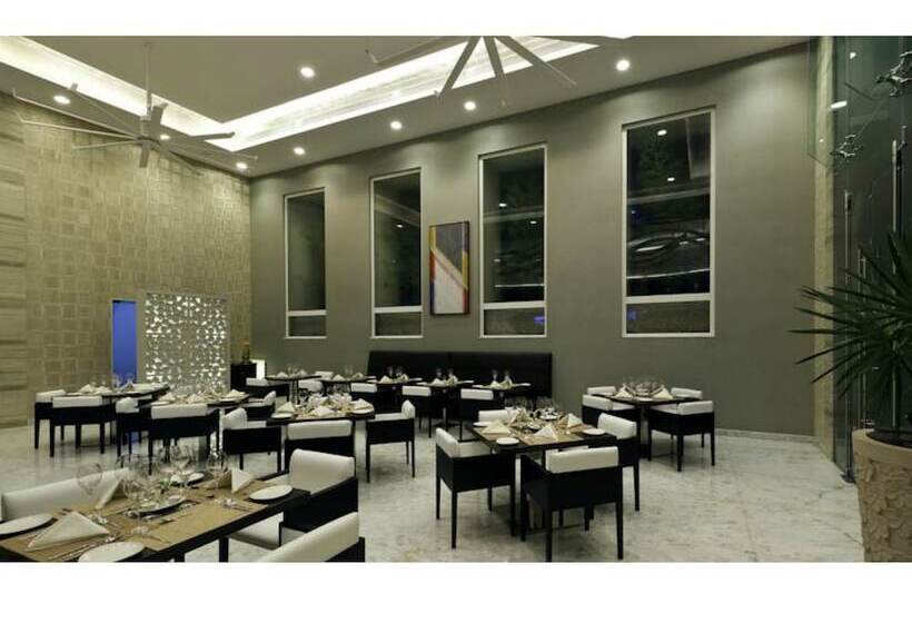 هتل Meluha The Fern