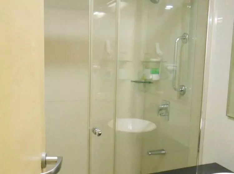 酒店 Noorya Business & Banquet