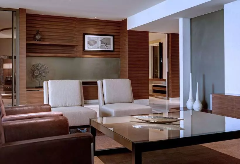 Park Hyatt Abu Dhabi Hotel And Villas