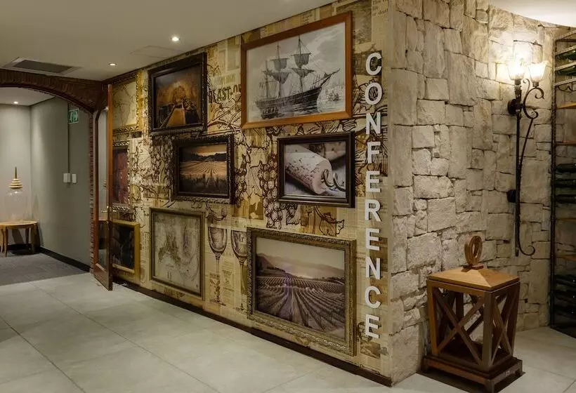 Protea Hotel By Marriott Cape Town Durbanville