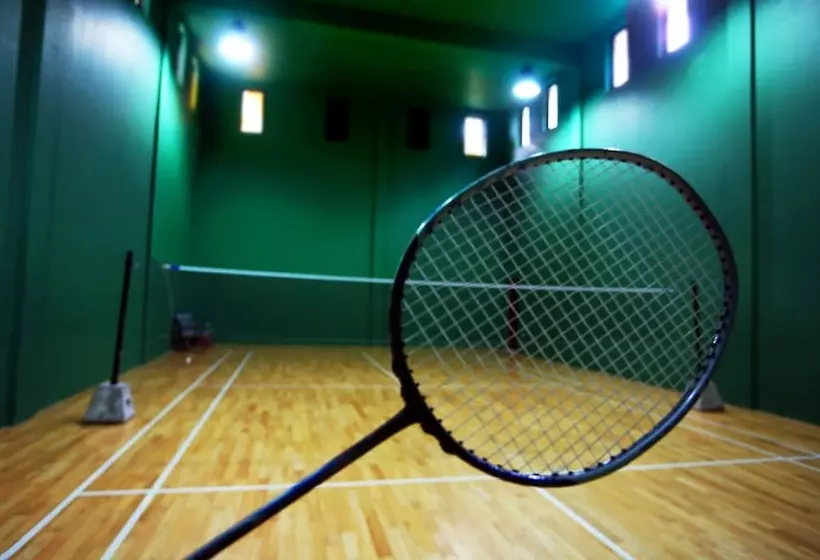 호텔 Randholee Resort & Spa