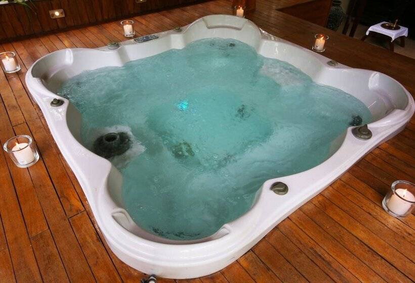 فندق Randholee Resort & Spa