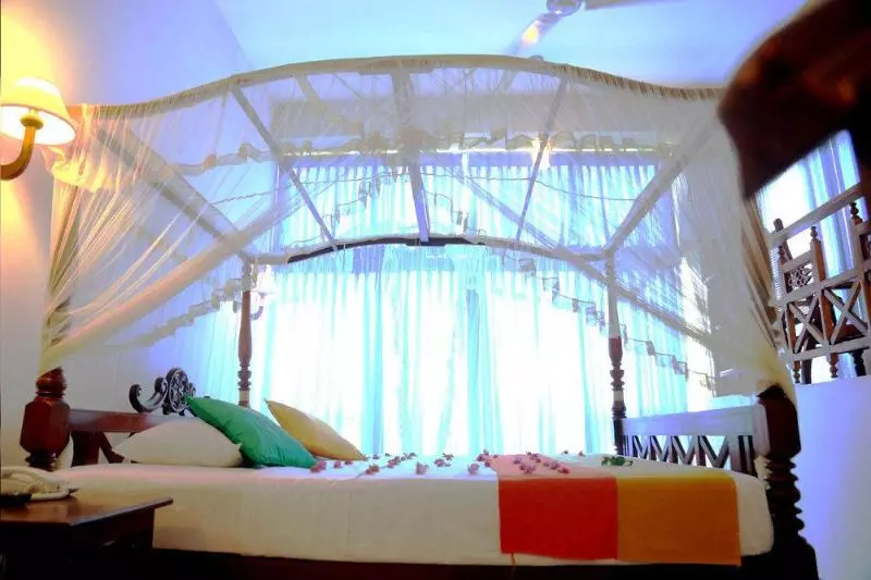 Отель Sanmira Renaissance