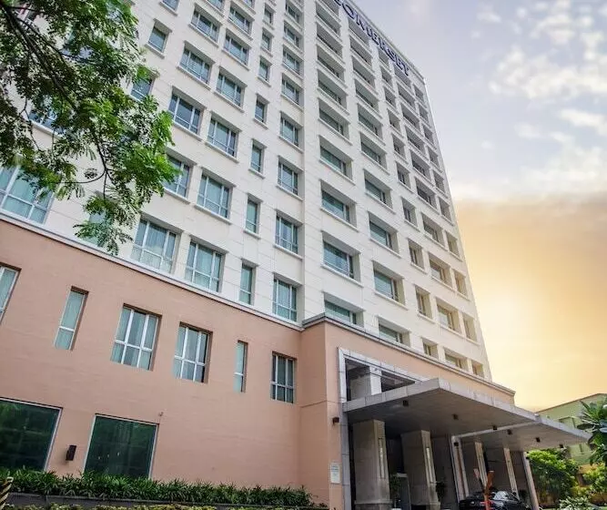 Hotel Somerset Greenways Chennai