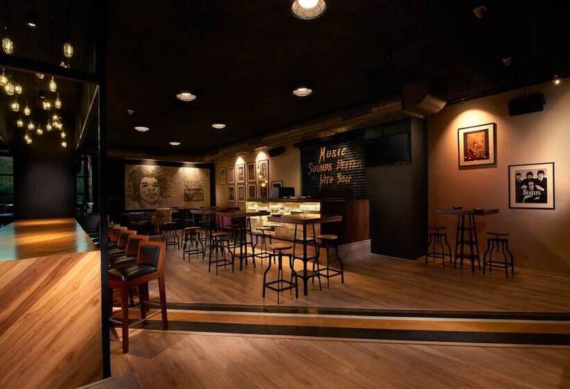 فندق Somerset Greenways Chennai