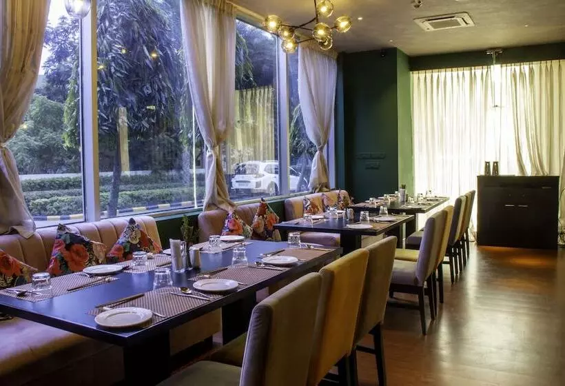 Hotel Somerset Greenways Chennai