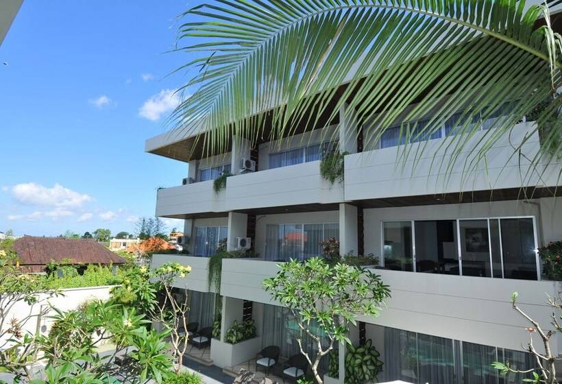 فندق Sunset Mansion  Seminyak