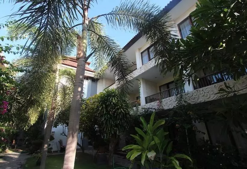 ホテル Taman Agung