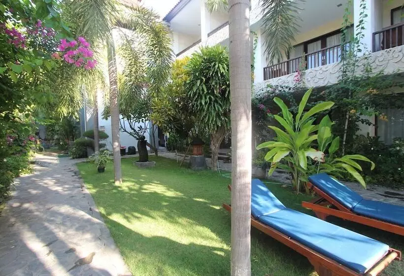 ホテル Taman Agung