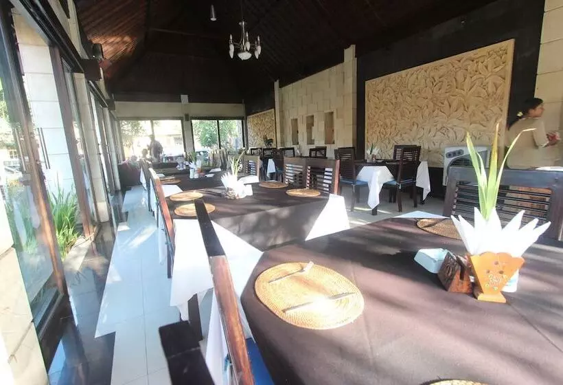 ホテル Taman Agung