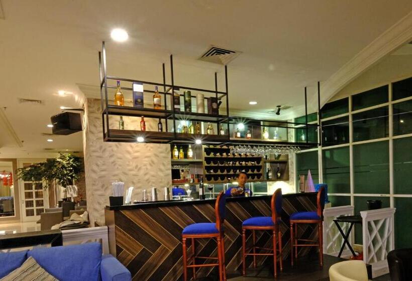 The Bellezza Hotel Suites