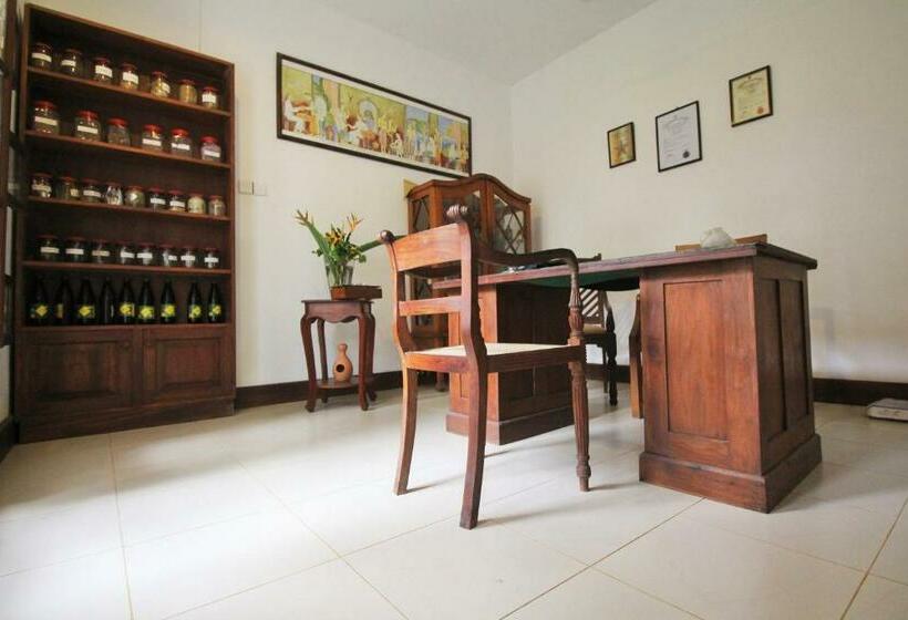 Hôtel The Privilege Ayurveda Resort