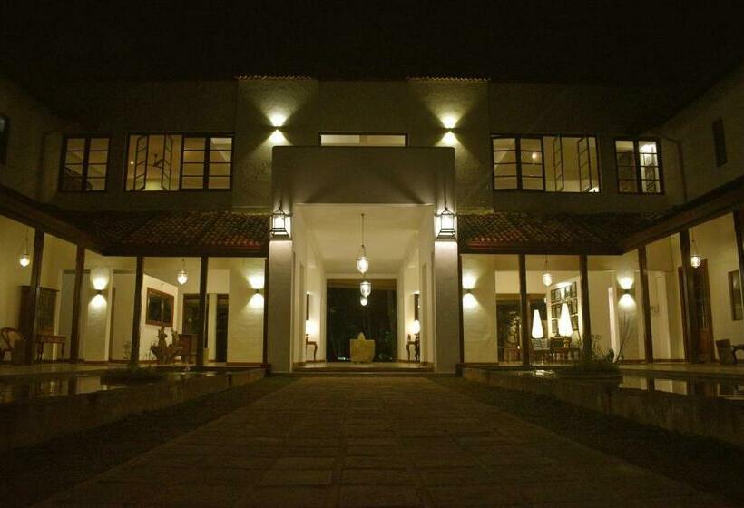 Hôtel The Privilege Ayurveda Resort