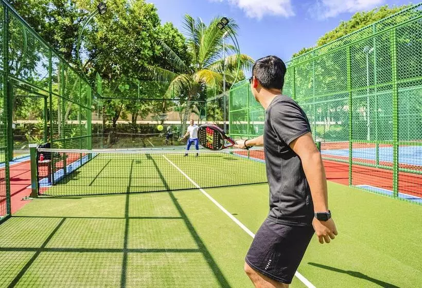 Kempinski Seychelles Resort