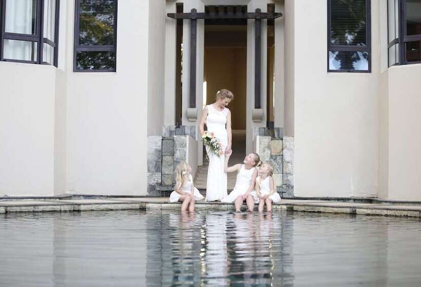 Le Cardinal Exclusive Resort