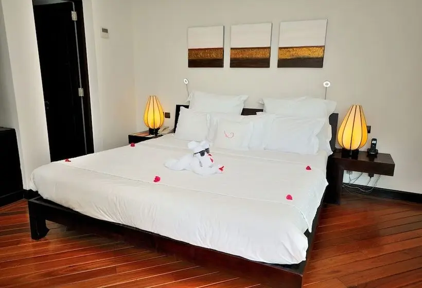 Le Cardinal Exclusive Resort