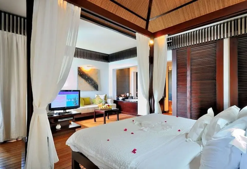 Le Cardinal Exclusive Resort