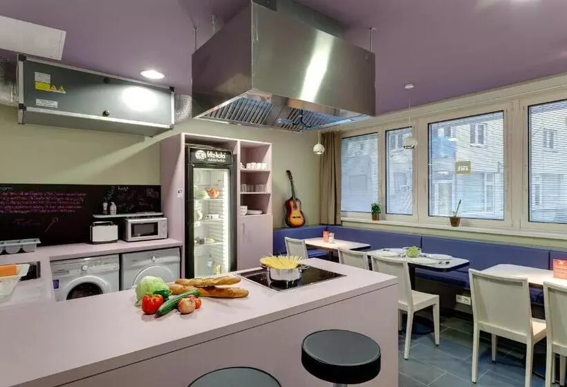 Meininger Hotel Wien Downtown Sissi