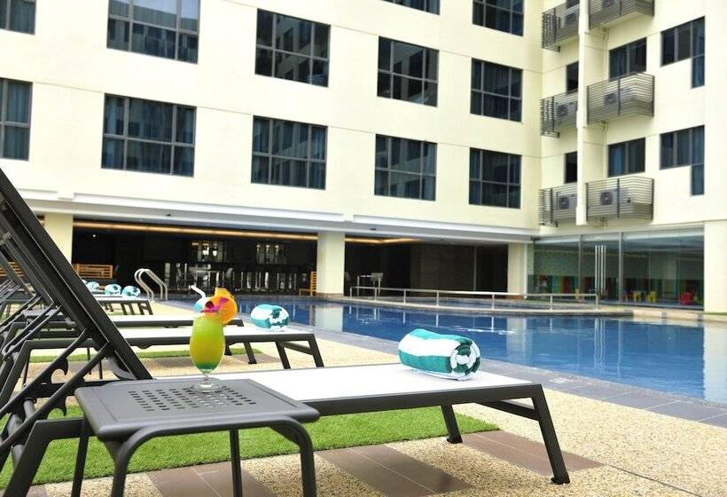 Ming Garden Hotel And Residences