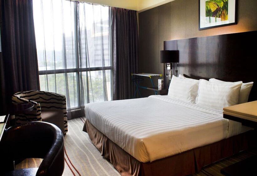 Ming Garden Hotel And Residences