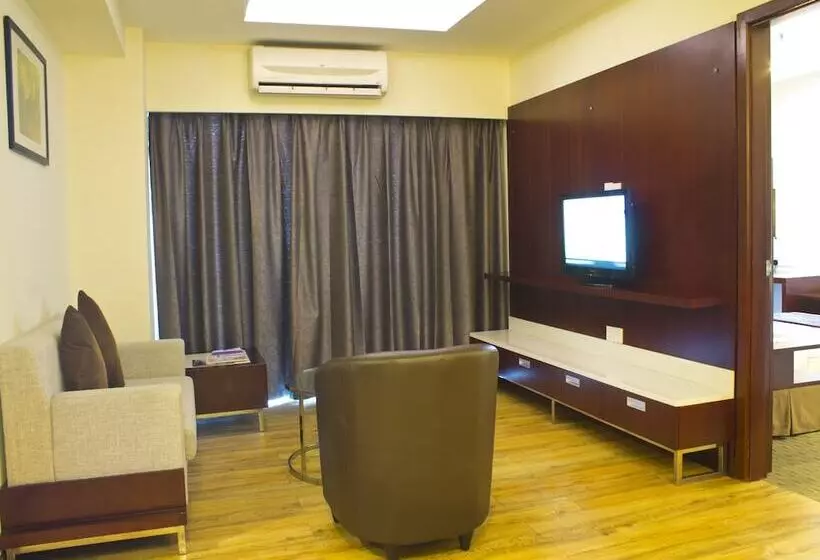 Ming Garden Hotel And Residences