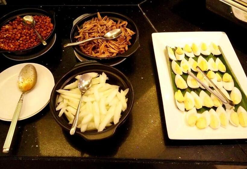 Ming Garden Hotel And Residences