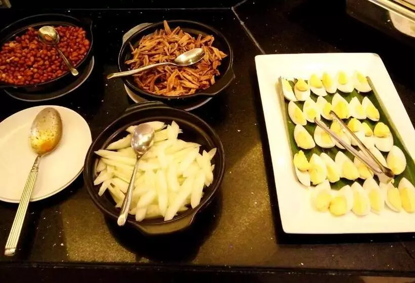 Ming Garden Hotel And Residences