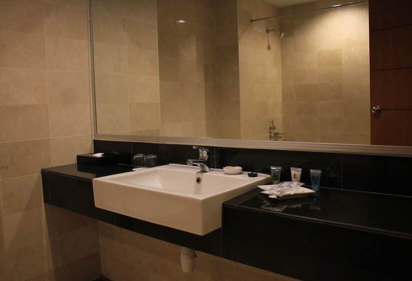 Tower Regency Hotel & Apartments