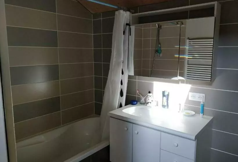تختخواب و صبحانه Chambre Chaleureuse Chez L Habitant