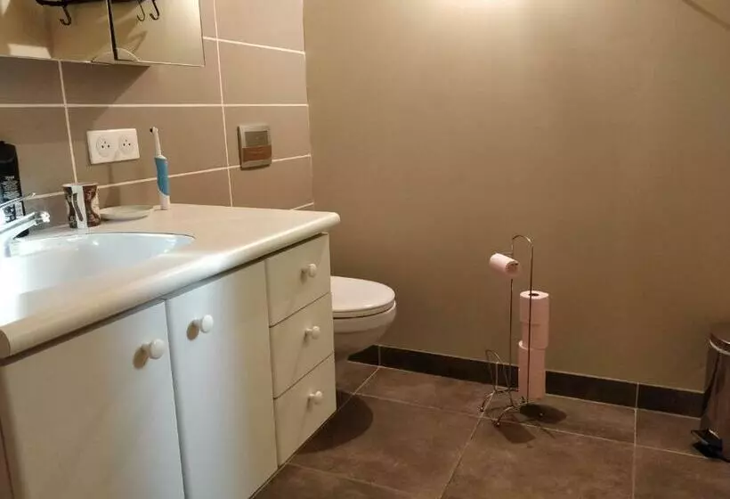 تختخواب و صبحانه Chambre Chaleureuse Chez L Habitant