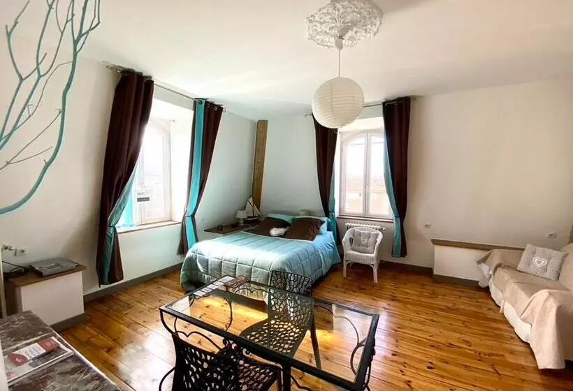 Aamiaismajoitus (B&B) Demeure Des Dentelles