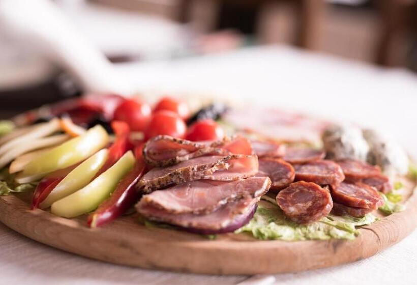 Отель Bran Chalet