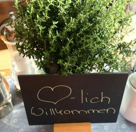 Hotelli Bürger  Und Berggasthaus Scheibenberg