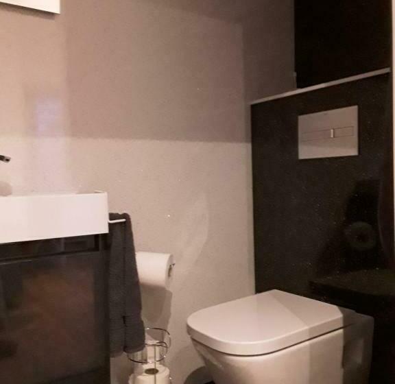 膳宿费 Byers Guest House