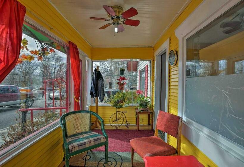 膳宿费 Center Street Cottage